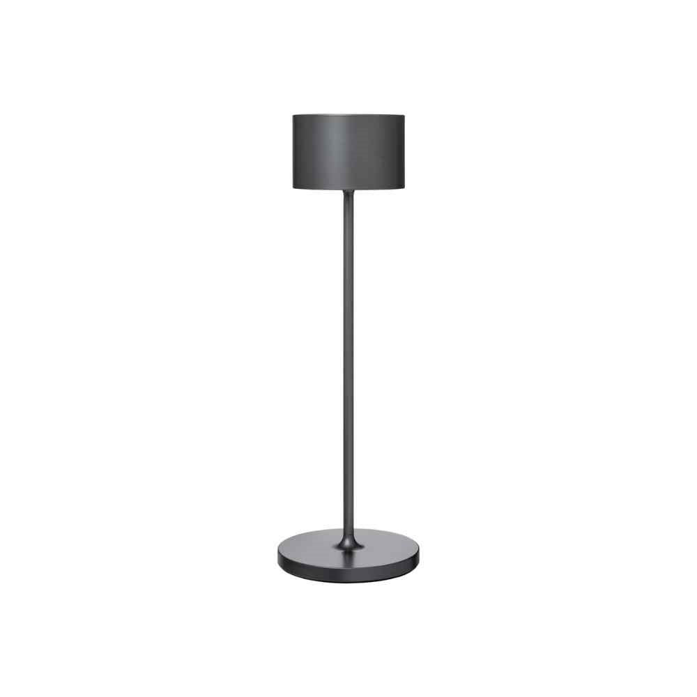 Portabel Led Lampa från Blomus. Mått: H33cm B11cm L11cm. Material: Matt aluminium, pulverlackerad plast Färg: Gunmetal.
