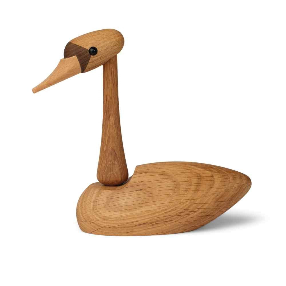 Trädekoration. Färg: Brun. Mått: Bredd: 6 cm
Längd: 12 cm Höjd: 13 cm. Material: FSC ek.