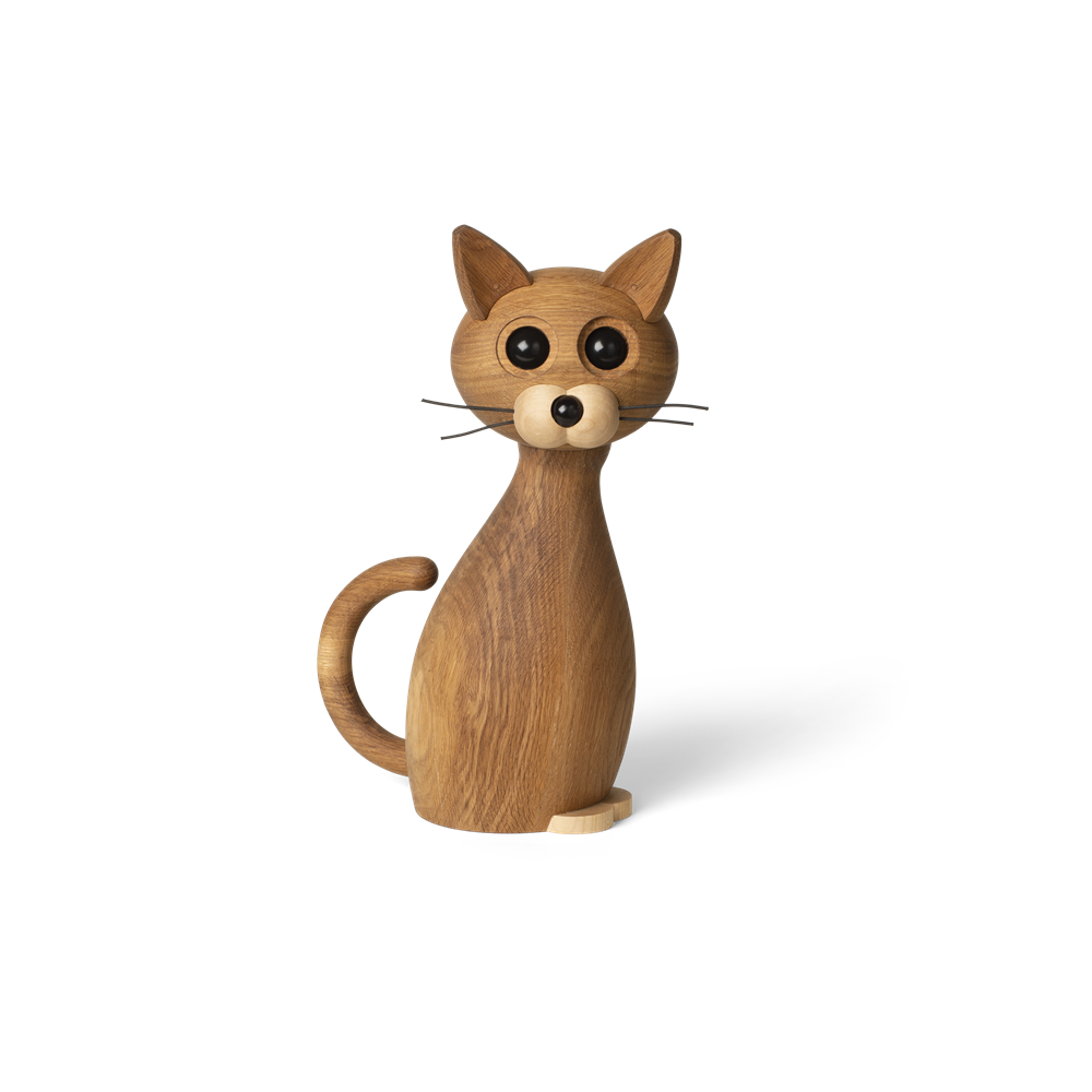 Dekorationskatt. Material: FSC-märkt Ek/Lönn. H 42 cm, L 22 cm.