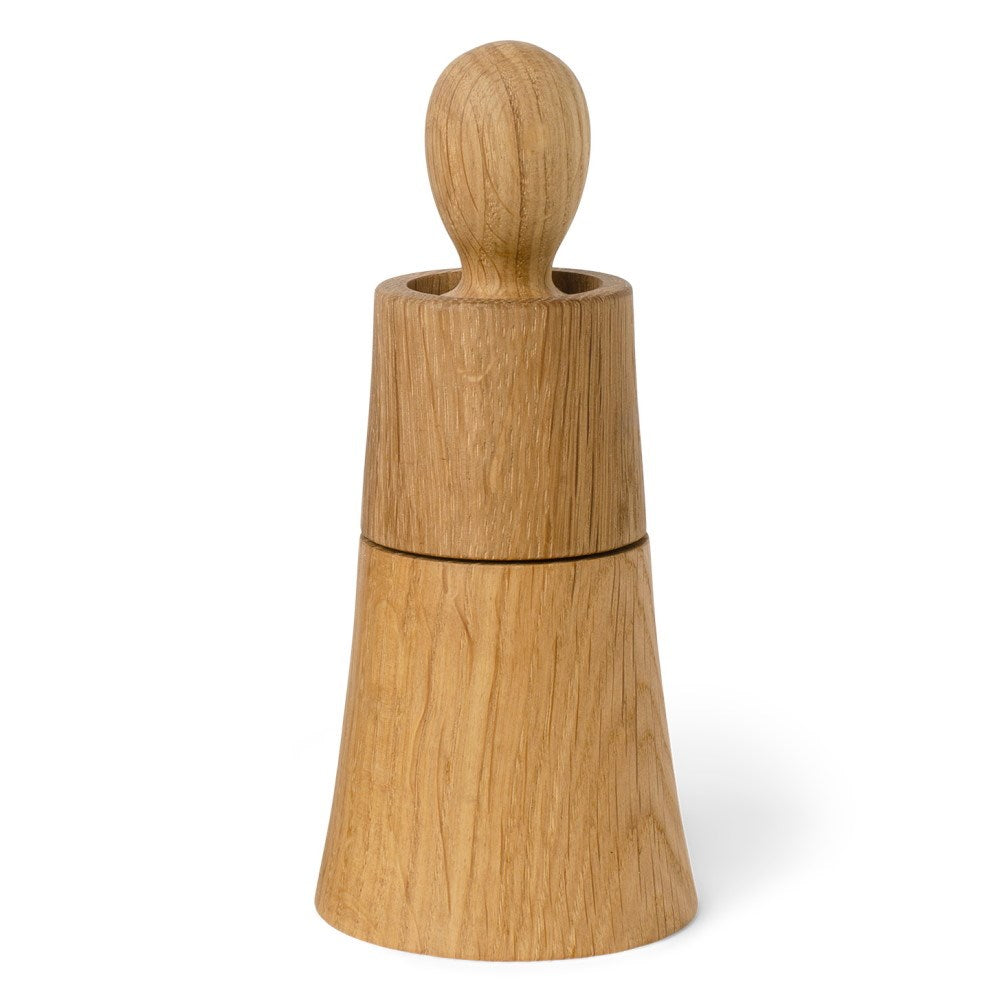 Saltkvarn. Mått: H16 cm /B7 cm. Material: FCS-märkt Ek. Keramisk kvarn från Crushgrind® - 10 Axle