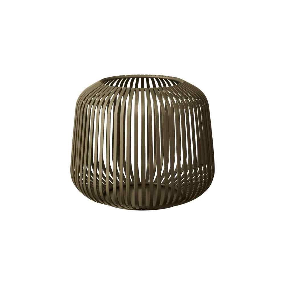 Lito Ljuslykta small från Blomus. Mått: H17cm B20cm L20cm. Material: Pulverlackerat stål. Färg Burned Metal.