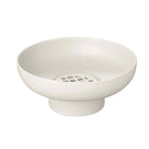 Vas i keramiskt material designad av Kazushige Miyake. Mått: Ø21 cm / H17 cm. Material: Keramik. Färg: Moonbeam.