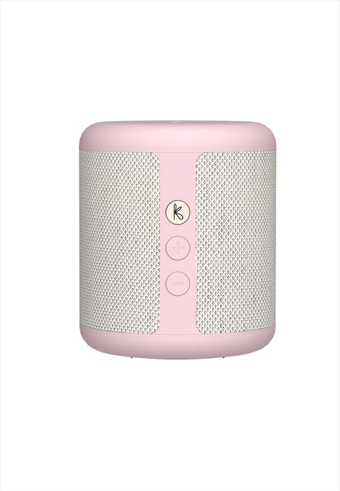 Högtalare Qi. Färg: Dusty Rose. Mått: Ø8,5 cm / H10,3 cm. Vattenresistent (IPX5). Bluetooth 5.1. Högtalare 15W upp till 30 timmars speltid på en laddning. Laddningstid 2-3 timmar (USB) / 5-6 timmar (Qi). Inbyggt litiumbatteri 3.7V, 4000mAh. Stereoplay (TWS). Input 5V/2A. Räckvidd upp till 10 m. NFC connection (kompatibel med Android). Röstassistent. Material: 100% återvunnen plast (GRS), silikon, metall, textil 100% återvunnen polyester. USB-C kabel medföljer.