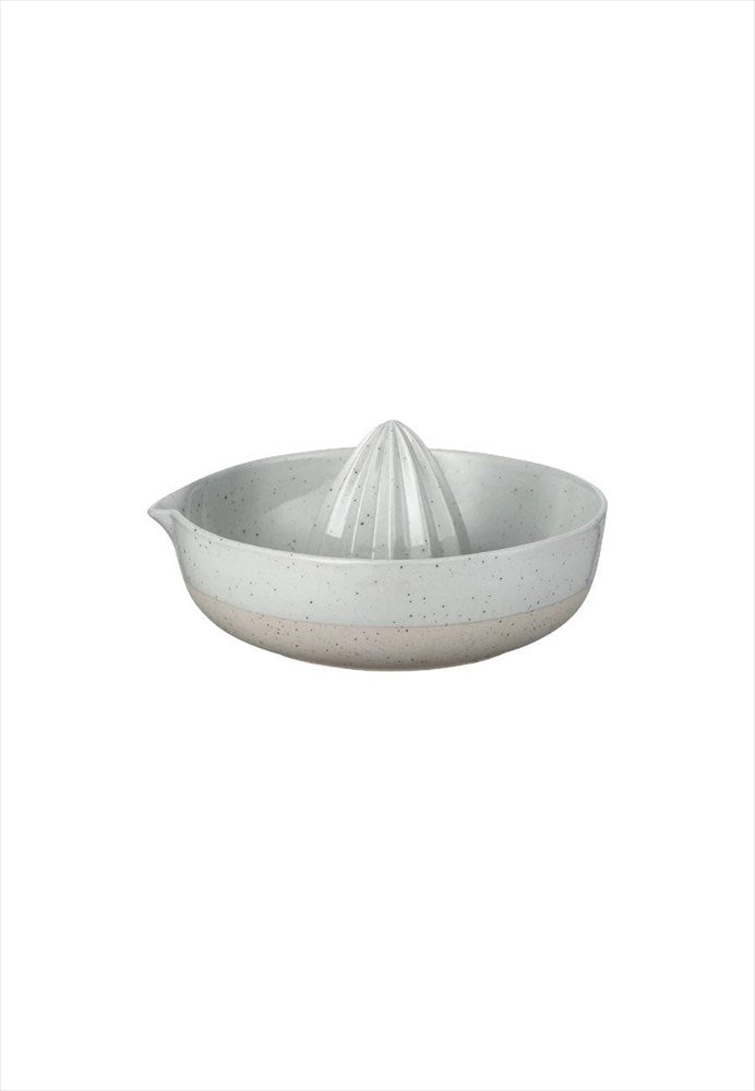 Sablo Citronpress 14,5 cm. Mått: H 8,5 cm, B 14,5 cm. Material: Keramik. Färg: Cloud