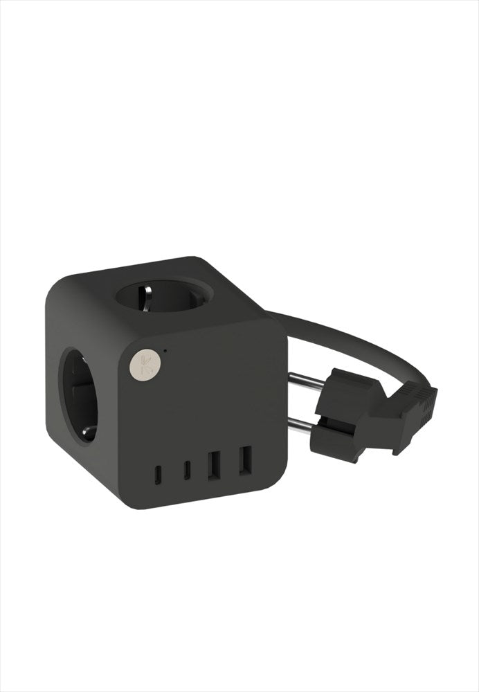 Grenuttag inkl. sladd med 3 x EU-uttag, 2 x USB-A och 2 x USB-C. Mått: L7,60 cm / B7,60 cm / H11,30 cm. Sladdlängd: 1,86 m. Material: 100% återvunnen PC och PVC-plast, metall, silikon. Färg: Svart