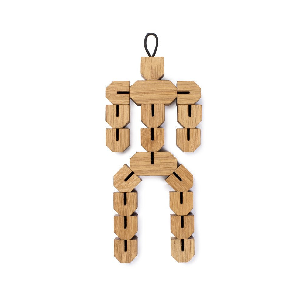 Grytunderlägg. Ek FSC-märkt. Mått; L 19,9 cm, H 2cm, B 9 cm.