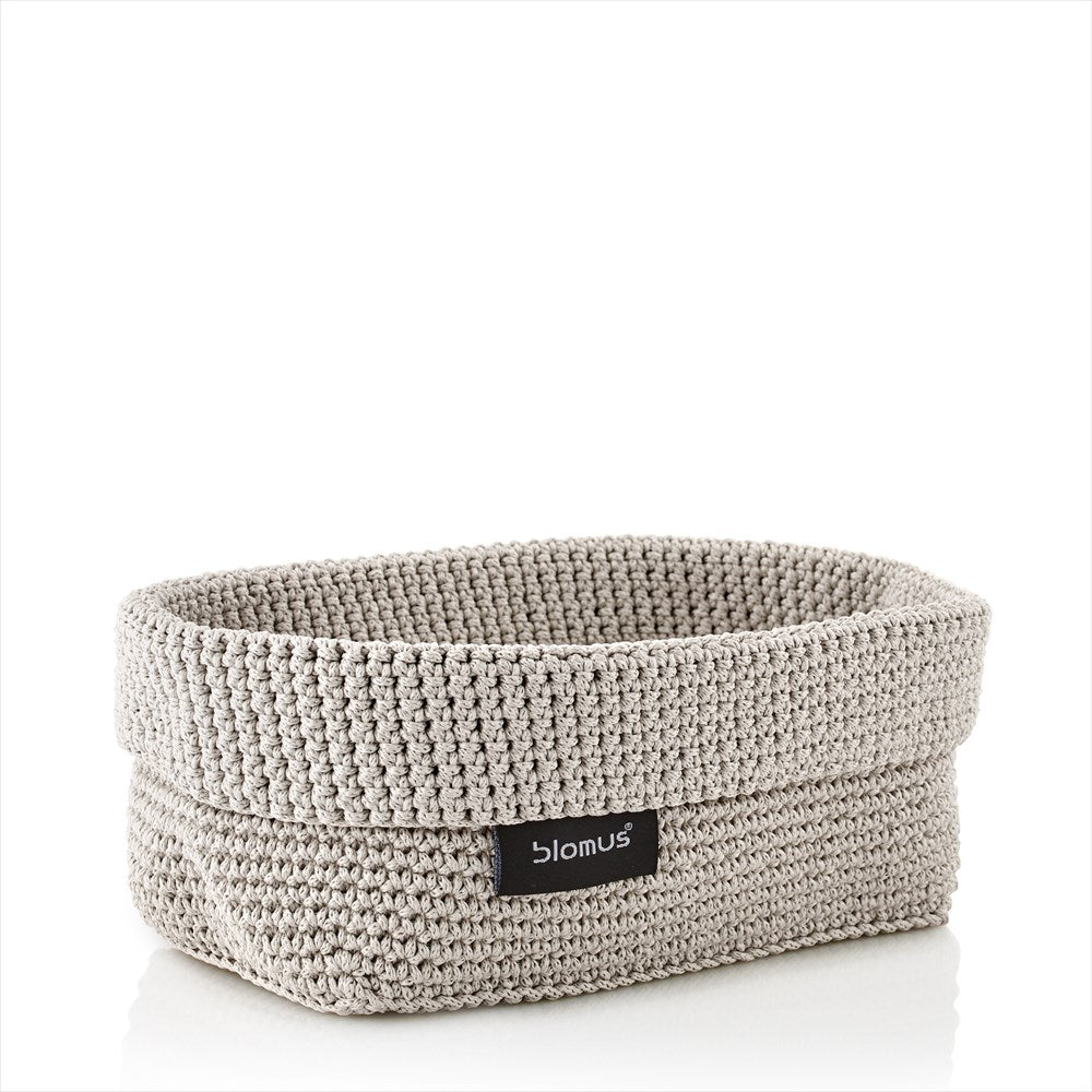 Korg. Large: H 9 cm, B 12 cm, L 20 cm. Sand.